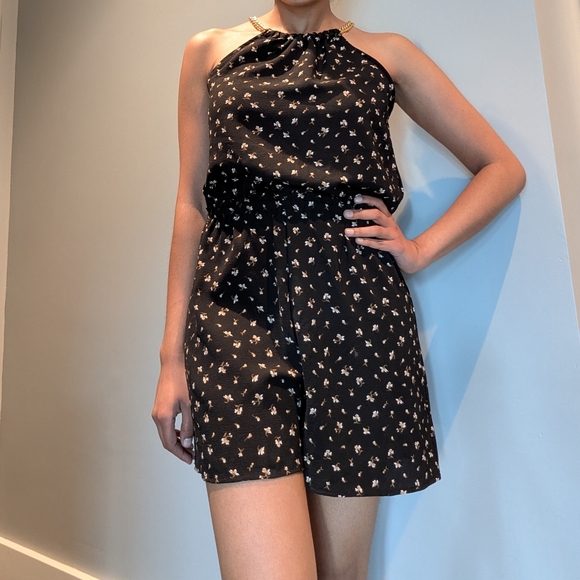 Michael Kors short romper - Picture 2 of 7